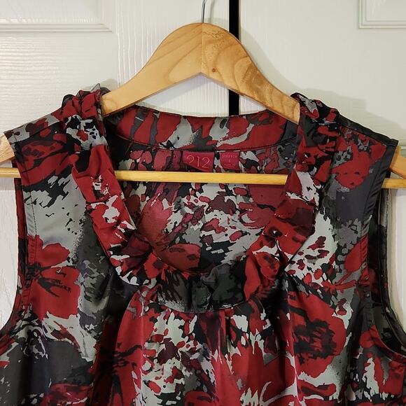 212 Collection Ruffled Red and Black Floral Tank/Blouse Size SM Dark Romantic - Picture 5 of 9